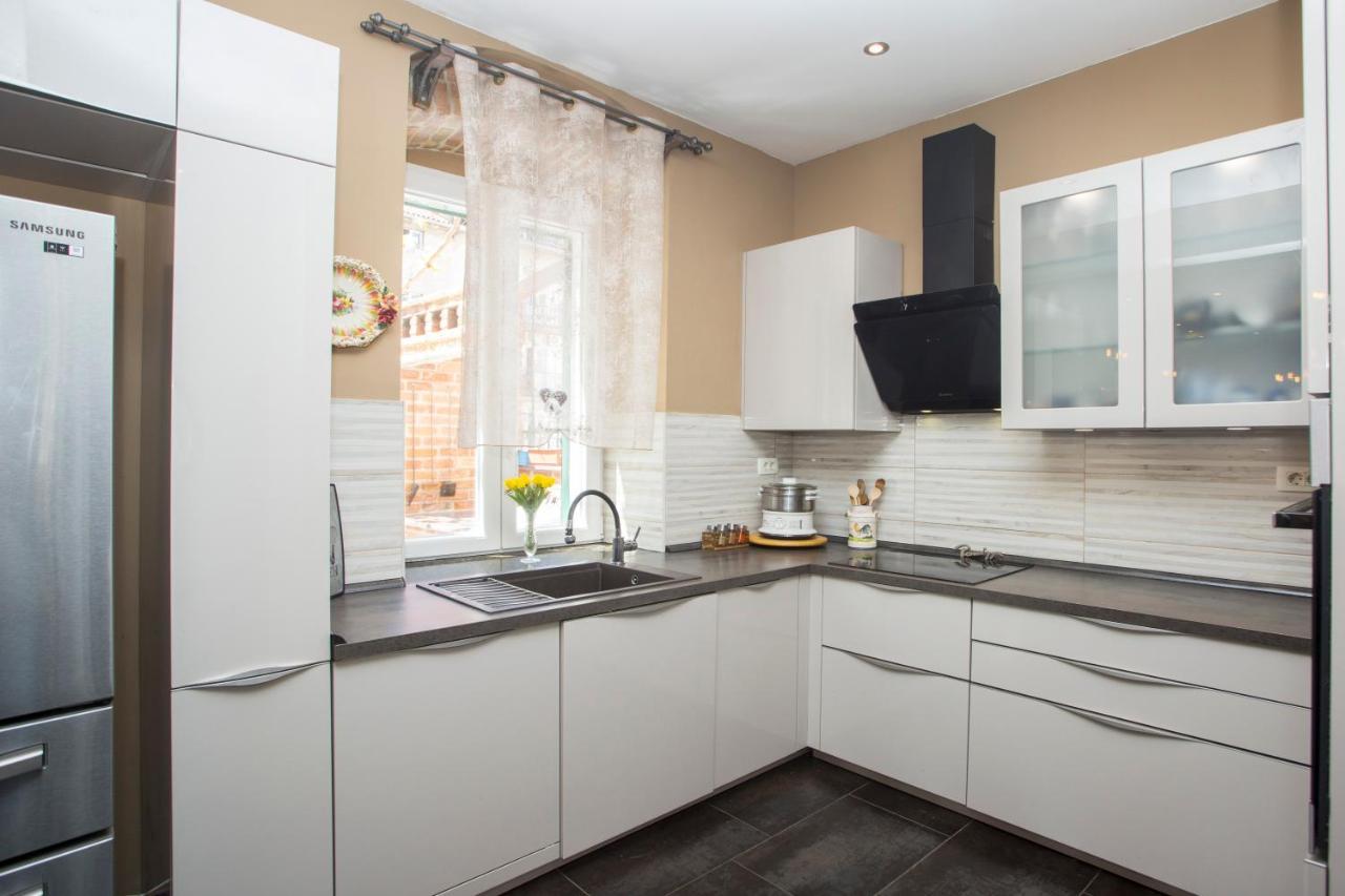 Bossa Studio Apartments Split Luaran gambar
